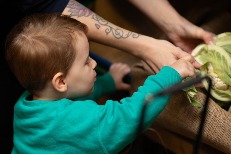 a-day-at-freeshop-48